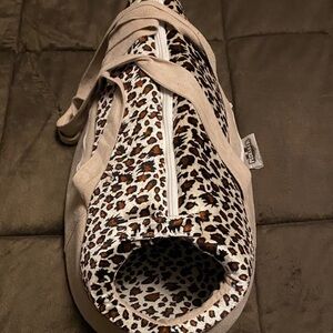 Stylish Leopard Print Pet Carrier